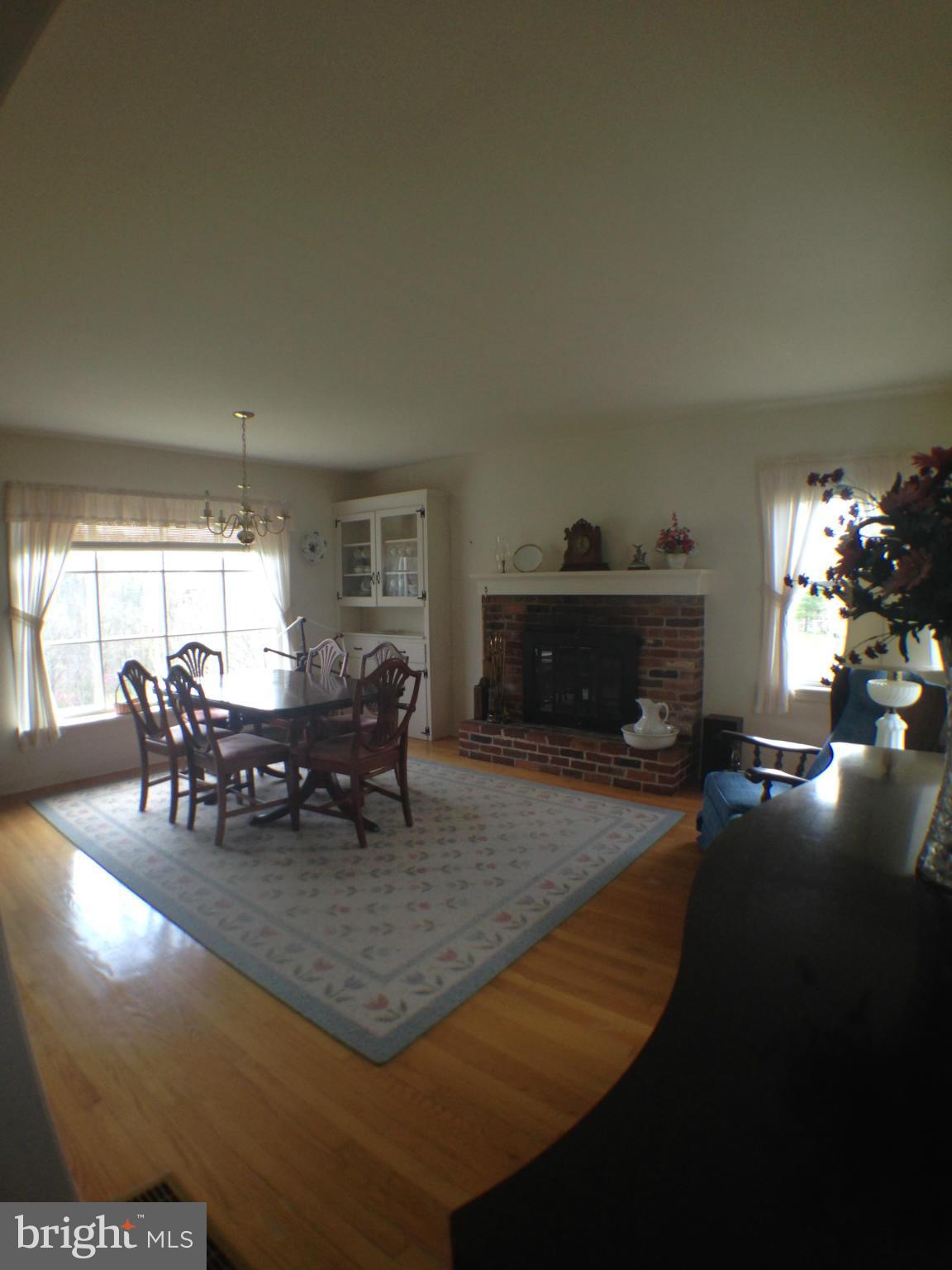 14112 Valley Road Northeast Cumberland, MD 21502 - Photo 2 of 25 Dining Room