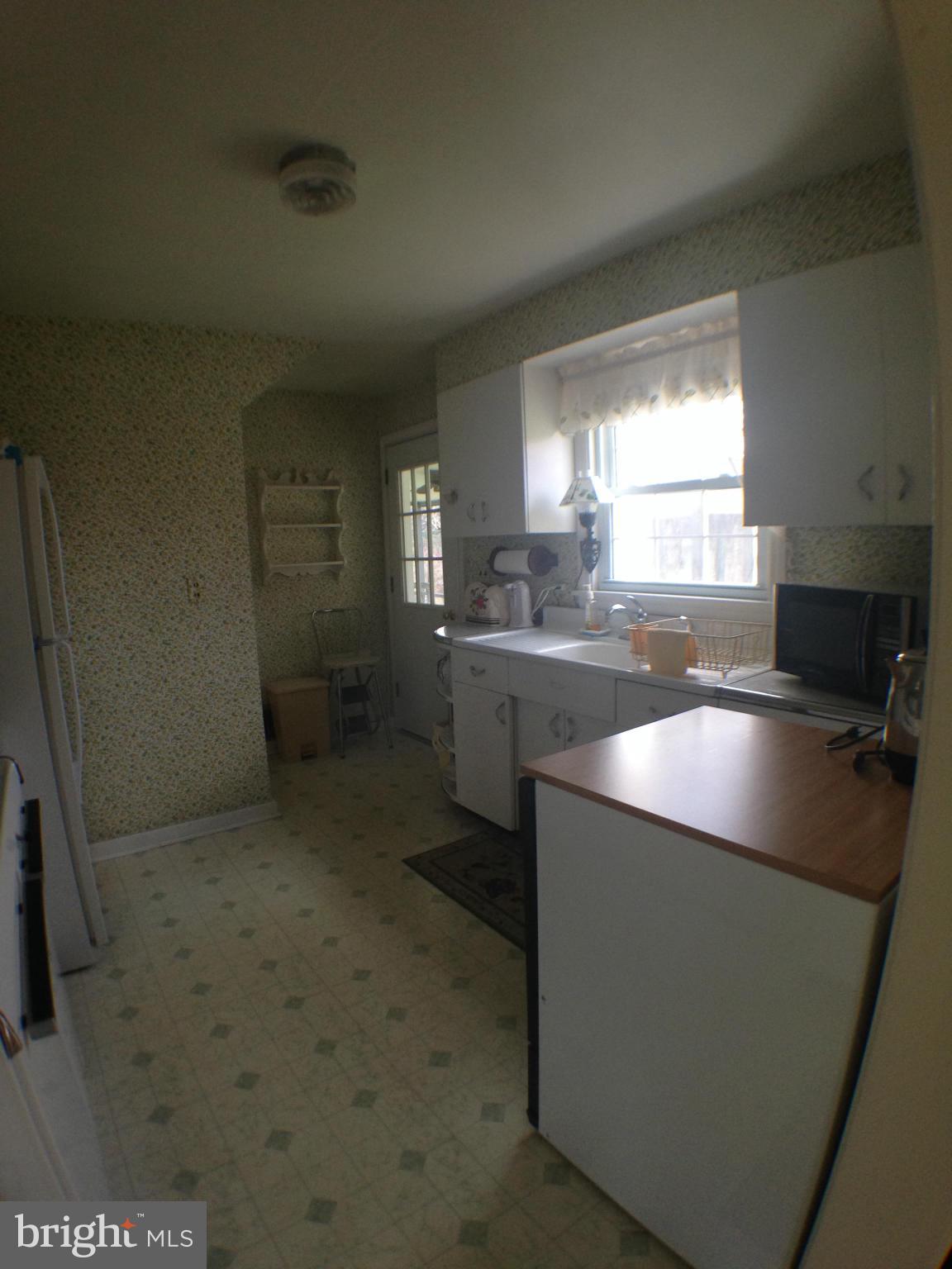 14112 Valley Road Northeast Cumberland, MD 21502 - Photo 12 of 25 Kitchen