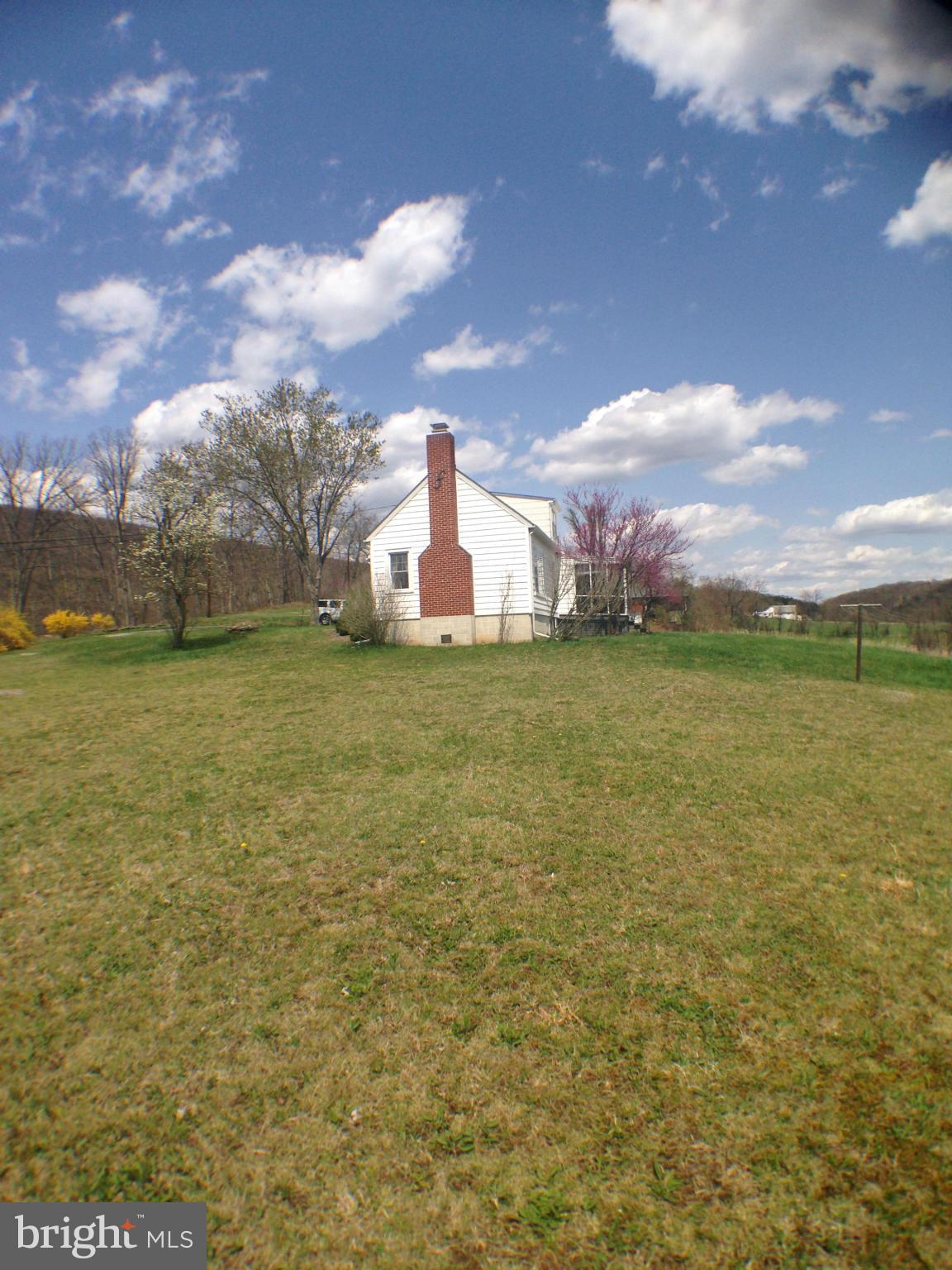 14112 Valley Road Northeast Cumberland, MD 21502 - Photo 22 of 25 Exterior (Rear)