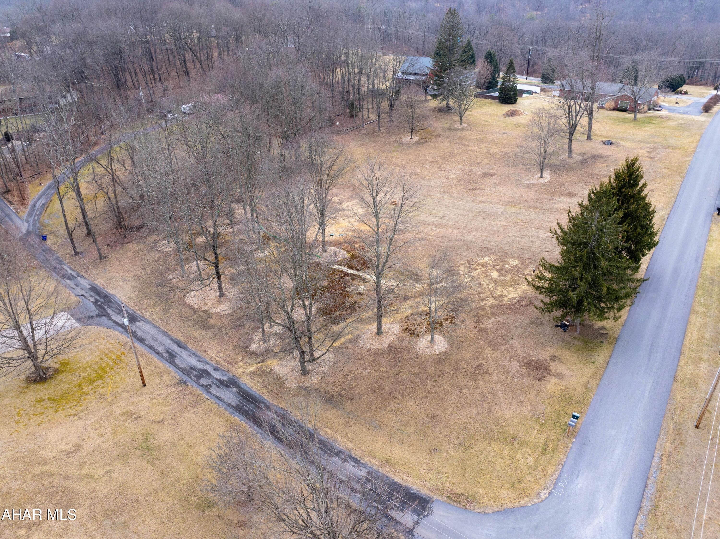 Off Park Heights Road Bedford, PA 15522 - Photo 9 of 15