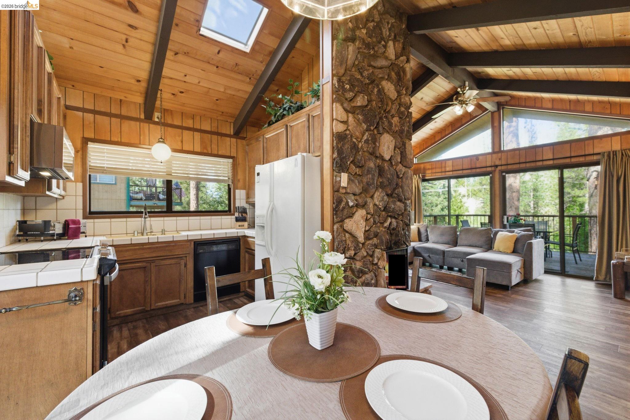 19650 Butler Way Groveland, CA 95321 - Photo 22 of 60