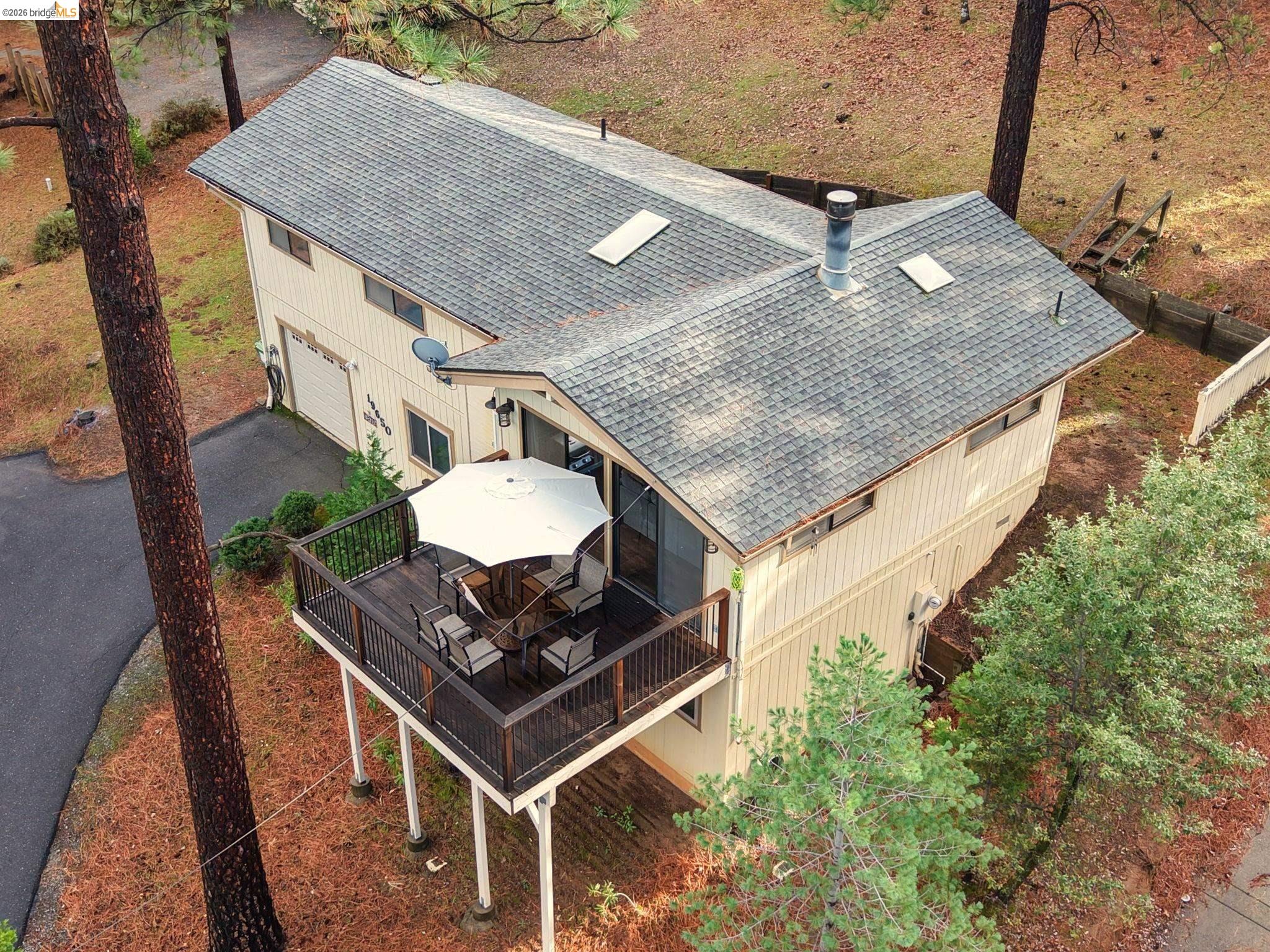 19650 Butler Way Groveland, CA 95321 - Photo 3 of 60