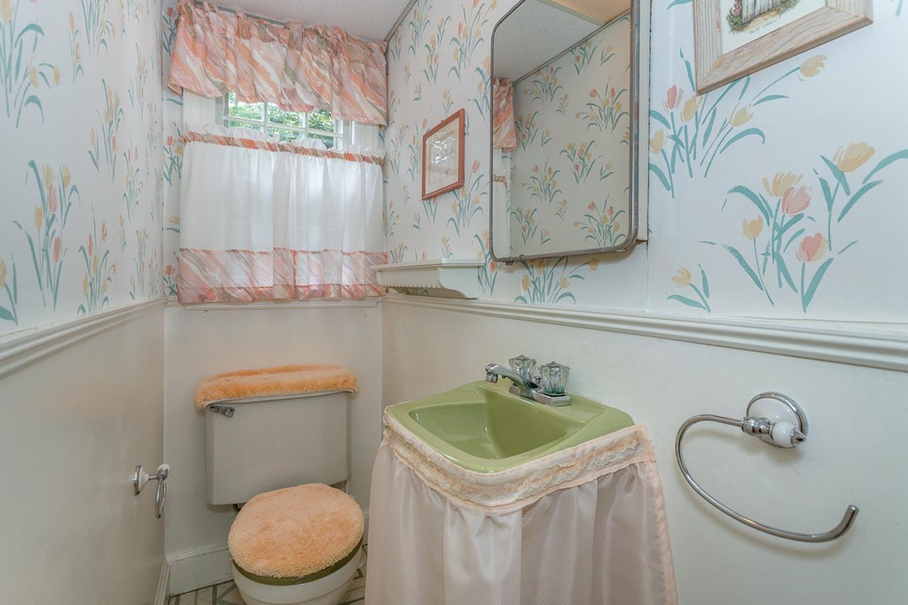 459 Pleasant Street Canton, MA 02021 - Photo 8 of 17 Gallery Image 8