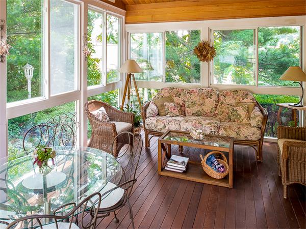 5 Stratford Road Marblehead, MA 01945 - Photo 3 of 19 Gallery Image 3
