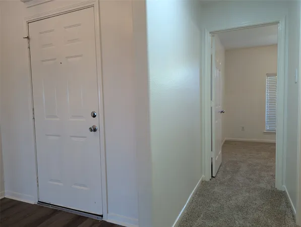 $2,500 | 5618 Savannah Woods Lane, Rosharon, TX 77583
