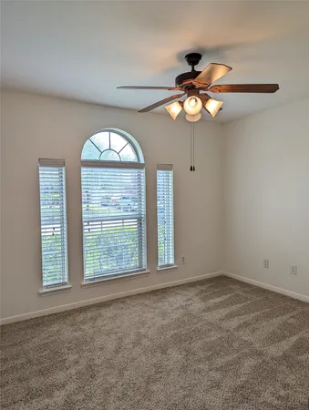 $2,500 | 5618 Savannah Woods Lane, Rosharon, TX 77583
