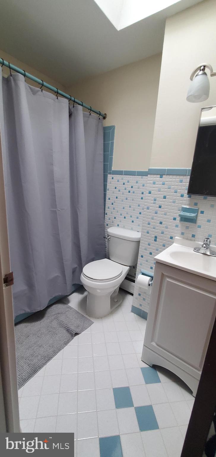 11928 Stevens Road Philadelphia, PA 19116 - Photo 10 of 21