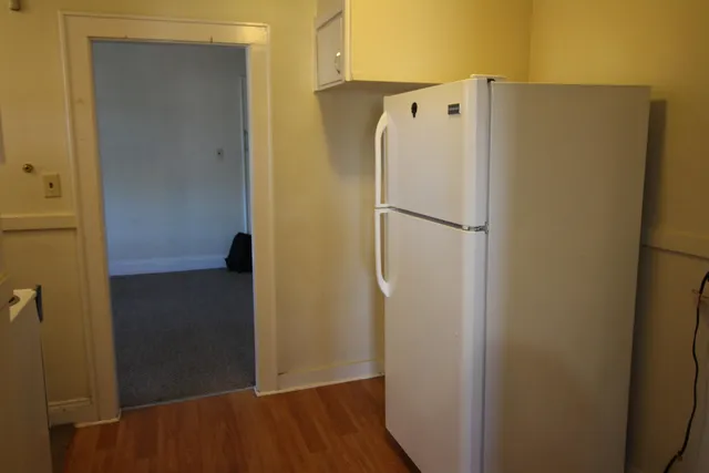 $1,200 | 174 Concord Street, Unit 3, Manchester, NH 03104