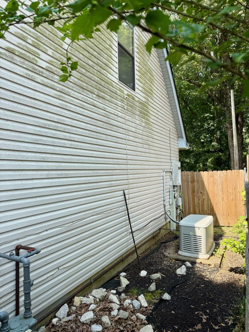 2151 Bartlett Road Memphis, TN 38134 - Photo 25 of 27 View of side of property