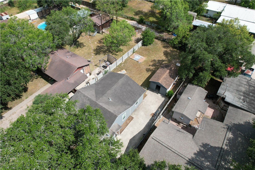 702 Jefferson Street Alice, TX 78332 - Photo 37 of 38 an aerial view of residential house with outdoor space and trees all around