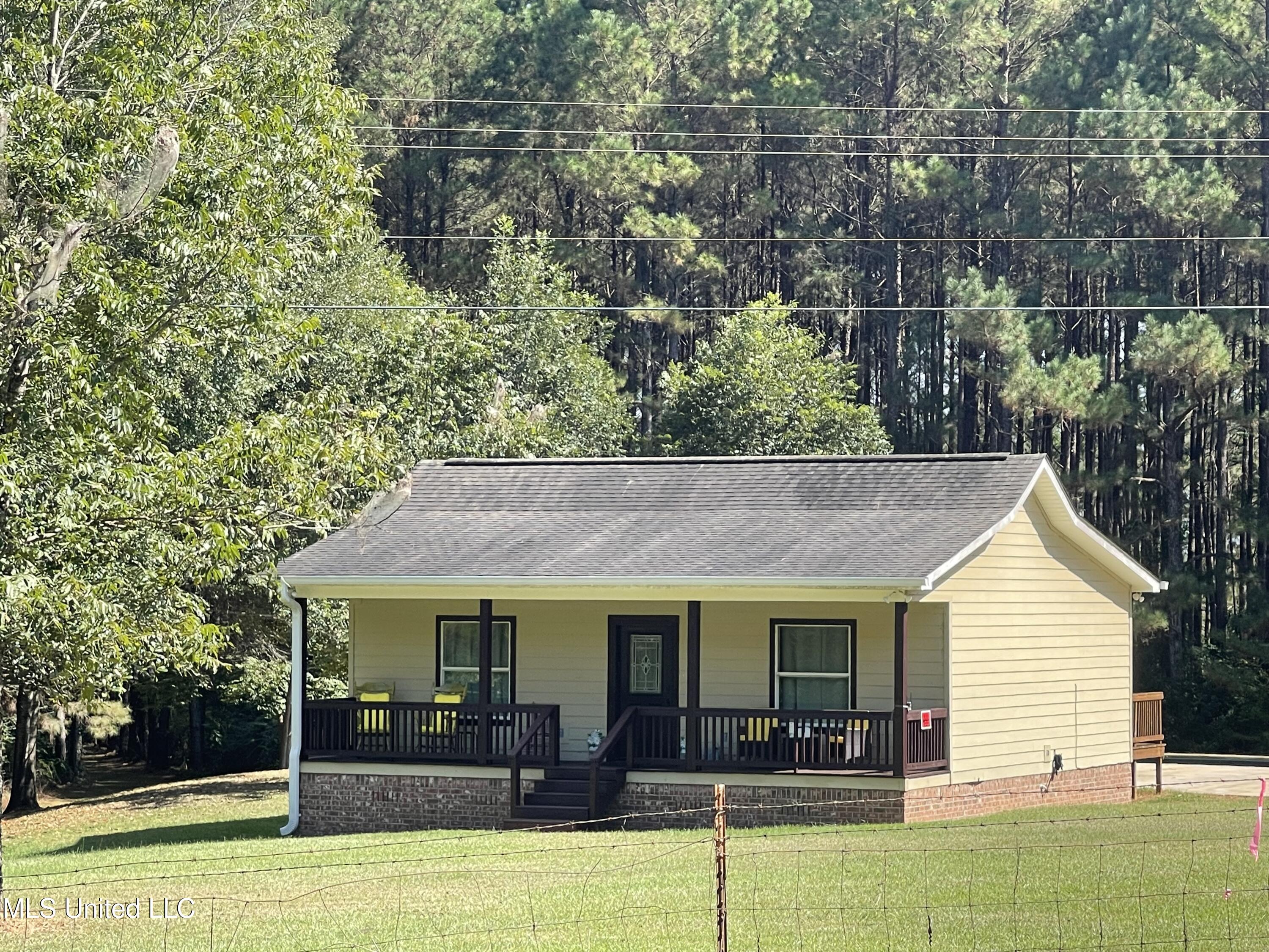 1234 Little Black Creek Road Lumberton, MS 39455 - Photo 2 of 15 IMG_0298