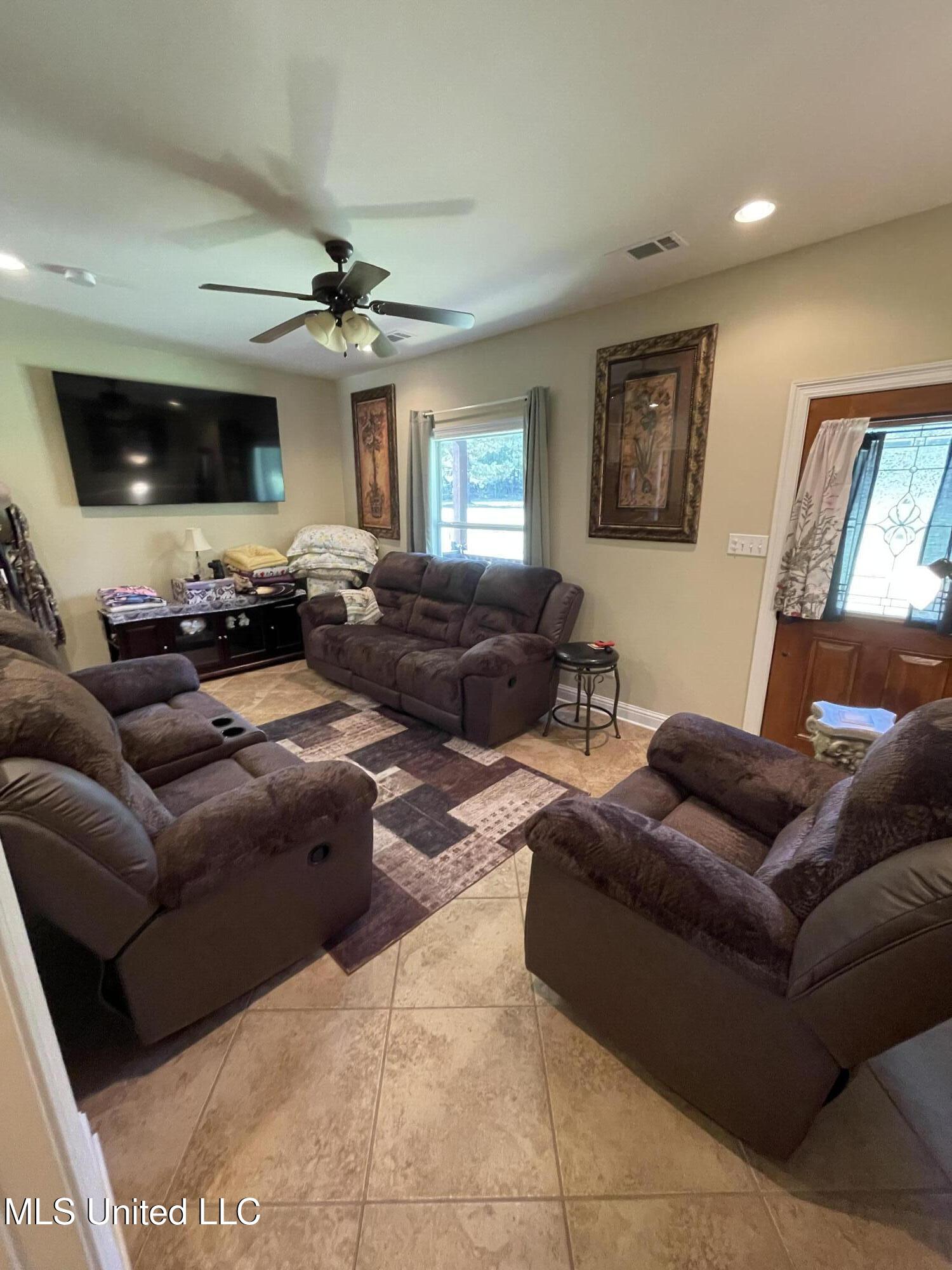 1234 Little Black Creek Road Lumberton, MS 39455 - Photo 9 of 15 IMG_0326