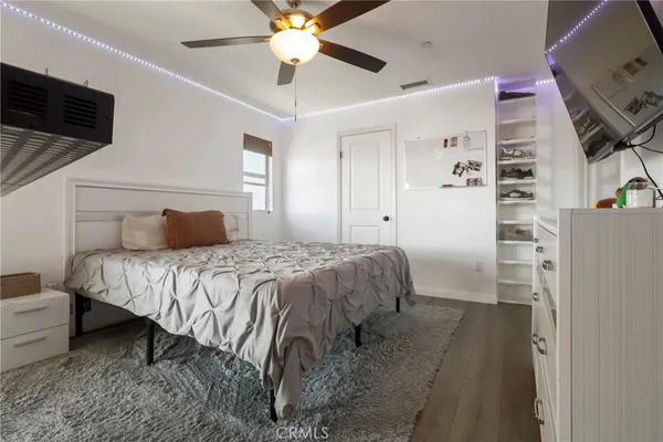 $4,300 | 1611 West 208th Street, Unit 3, Torrance, CA 90501
