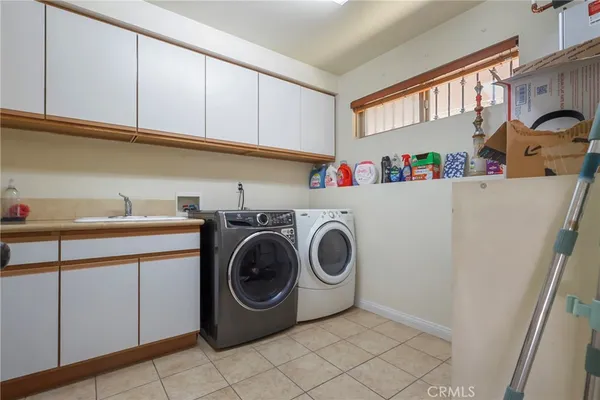 $4,300 | 1611 West 208th Street, Unit 3, Torrance, CA 90501