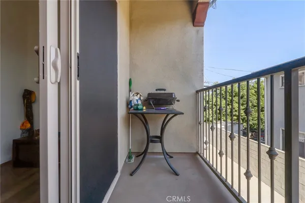 $4,300 | 1611 West 208th Street, Unit 3, Torrance, CA 90501