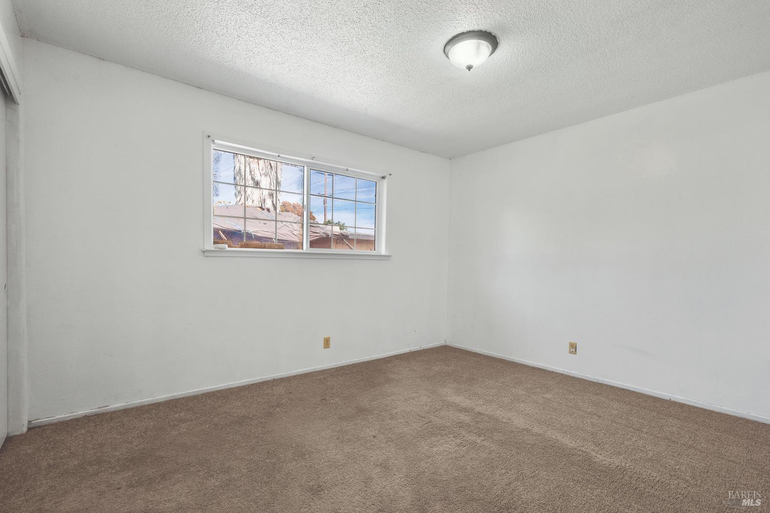 2615 Mohawk Street Santa Rosa, CA 95403 - Photo 6 of 9 Gallery Image 6