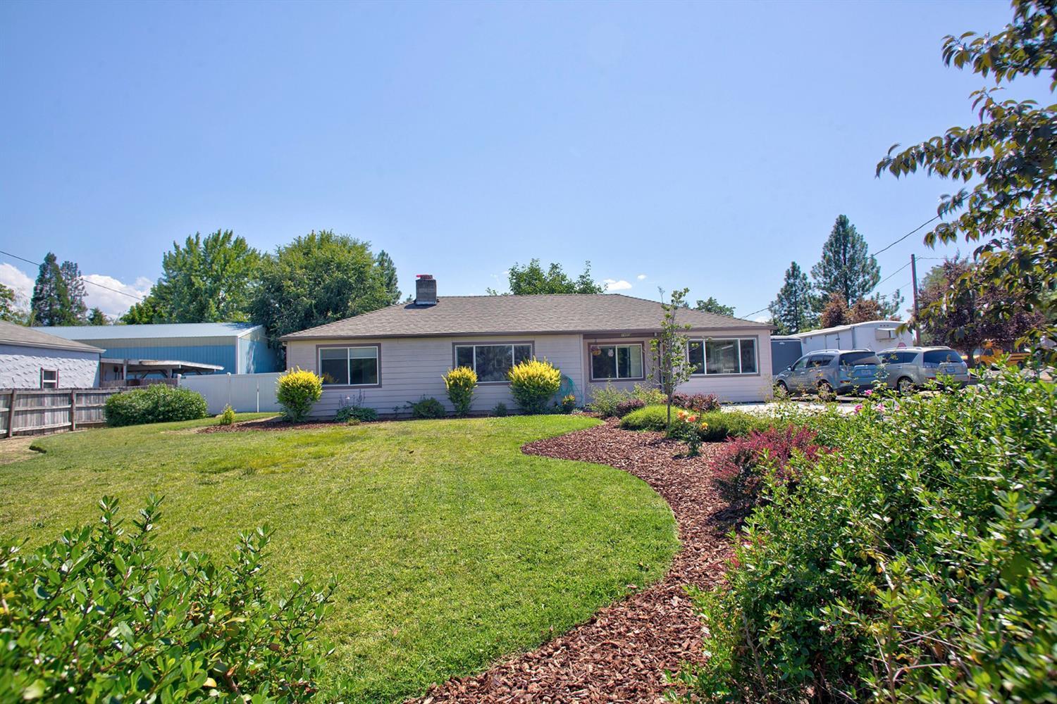 2480 Roberts Road Medford, OR 97504 - Photo 2 of 22 Additional Photo
