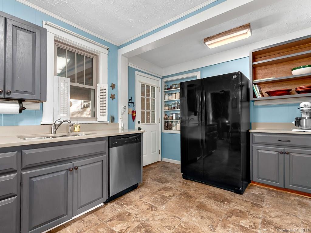 108 Arco Road Asheville, NC 28805 - Photo 5 of 24 Gallery Image 5