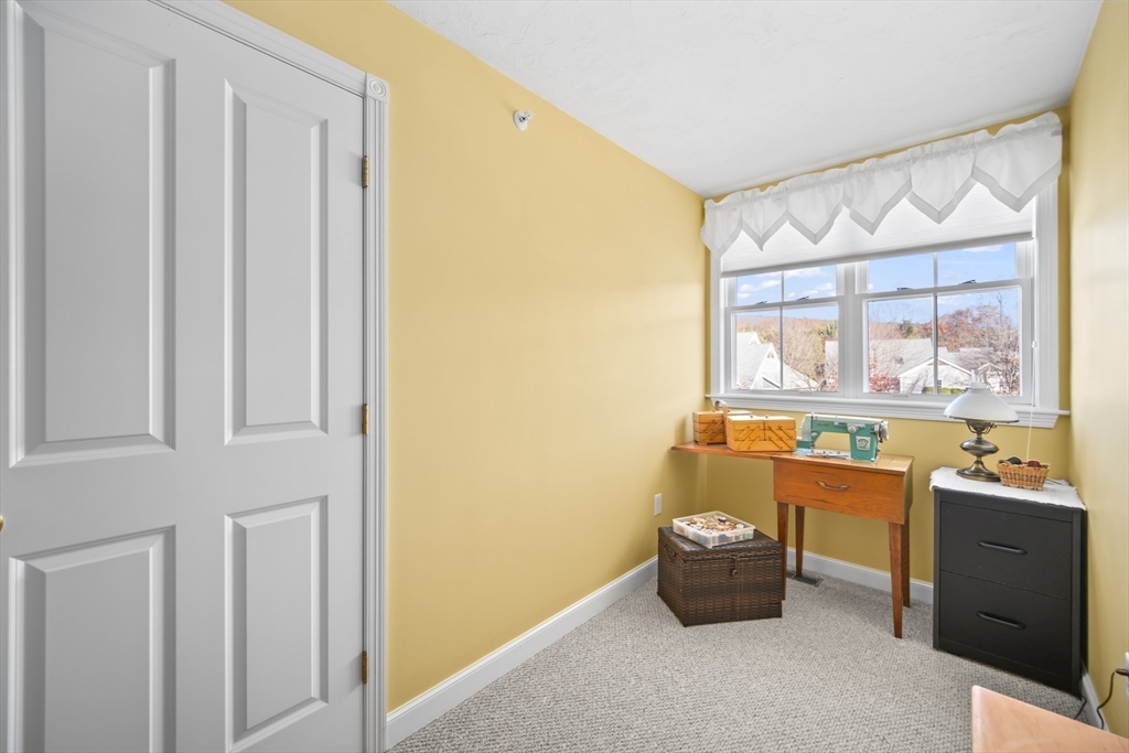 11 Whispering Brook Road, Unit 55 Marlborough, MA 01752 - Photo 28 of 41