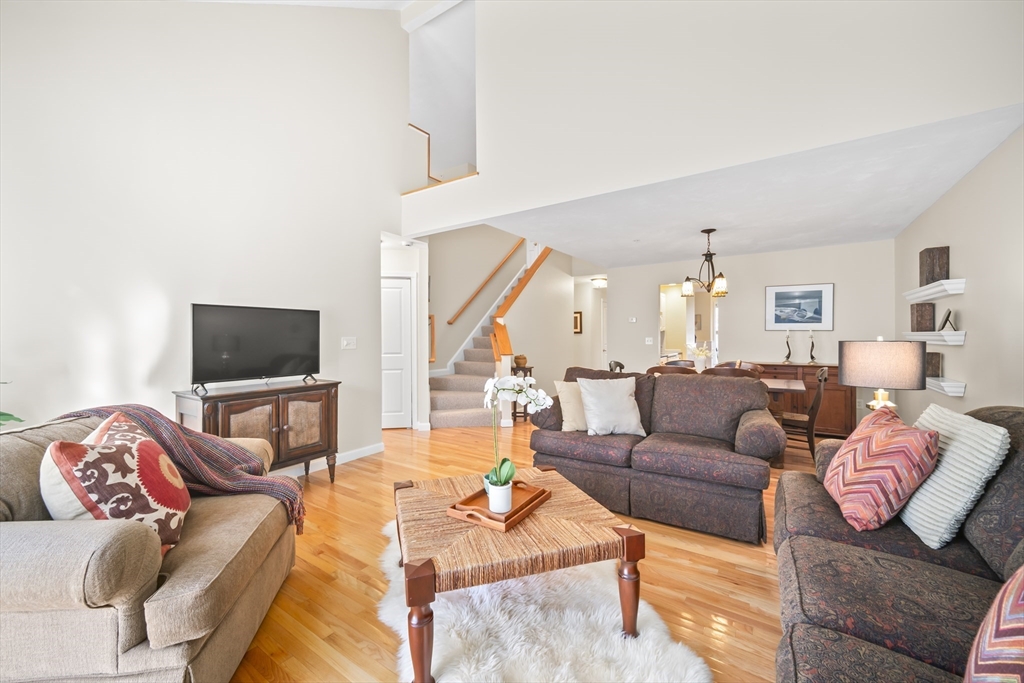 11 Whispering Brook Road, Unit 55 Marlborough, MA 01752 - Photo 4 of 41