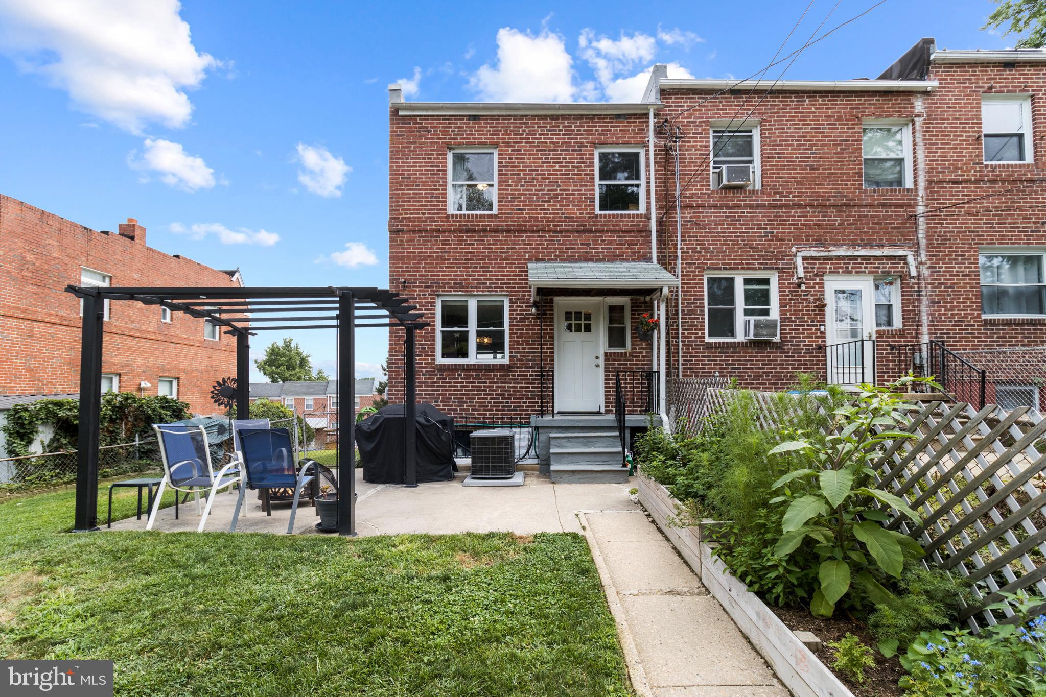 1016 Stamford Road Baltimore, MD 21229 - Photo 23 of 24 Overlooks West Hill Park