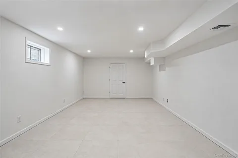 $999,999 | 17 Esplanade Drive, Patchogue, NY 11772