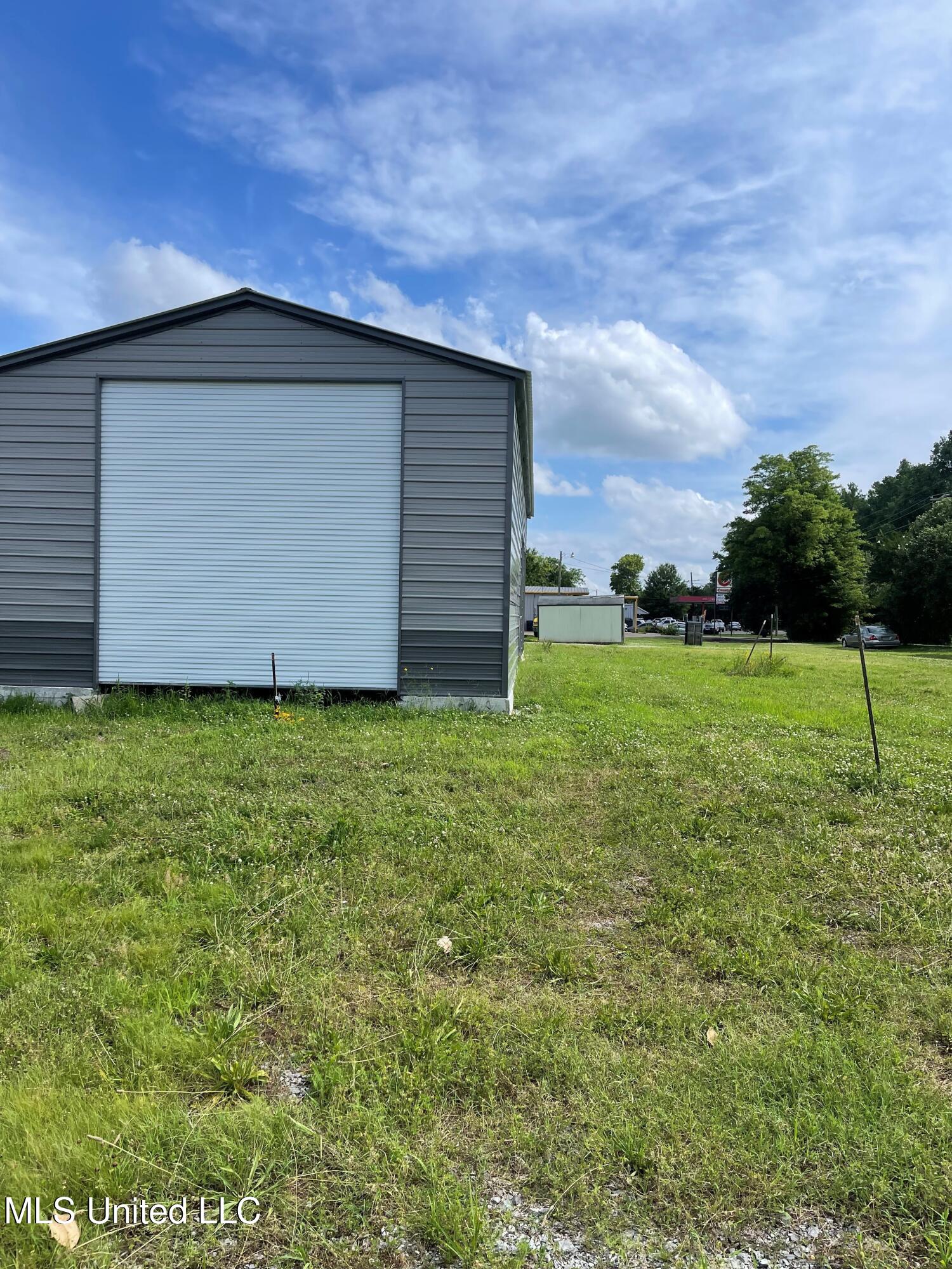 Edwards Avenue Tunica, MS 38676 - Photo 2 of 7 TUNICA4
