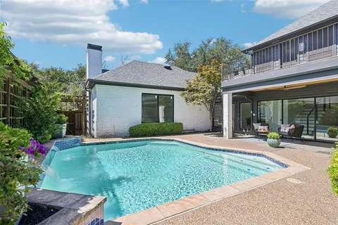 front view of house with a yard