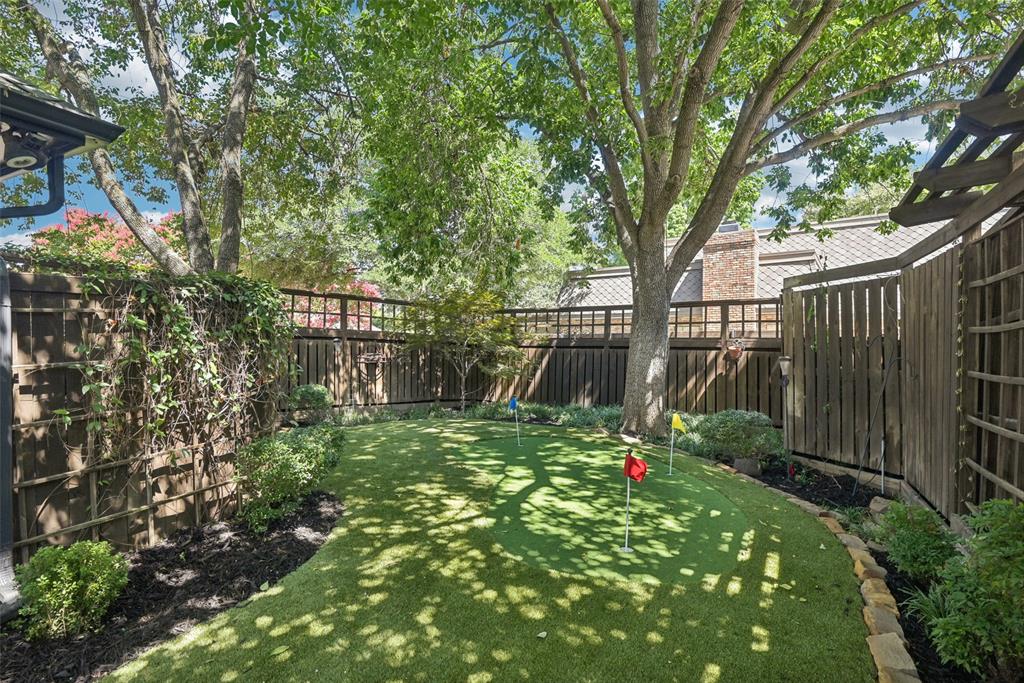 5705 Bent Oak Place Dallas, TX 75248 - Photo 31 of 39