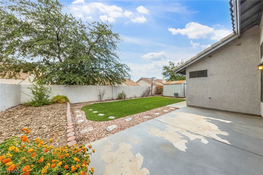 852 Coastal Beach Road Henderson, NV 89002 - Photo 24 of 26 Gallery Image 24