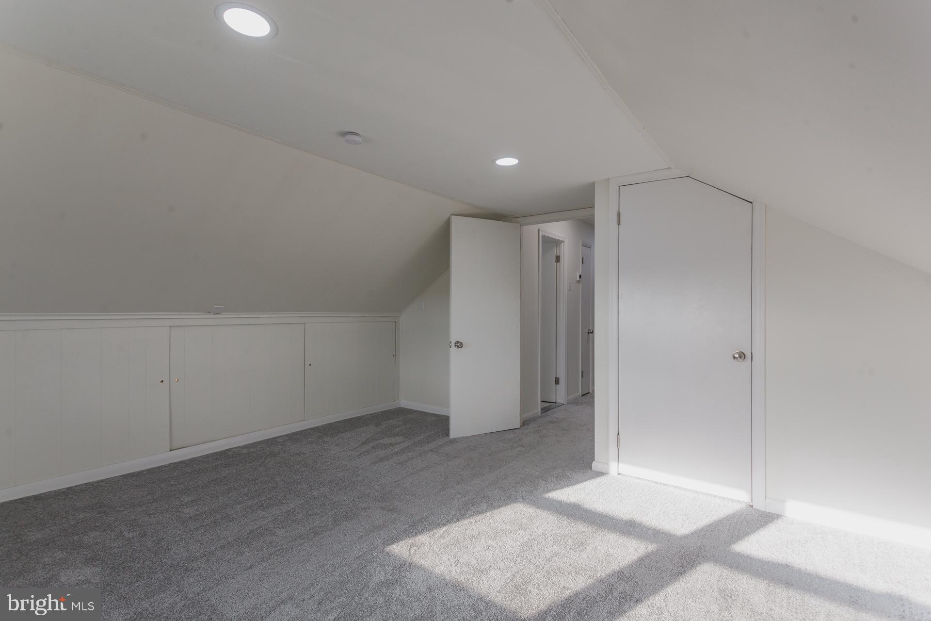 1007 Ripley Street Philadelphia, PA 19111 - Photo 20 of 27 a view of an empty room