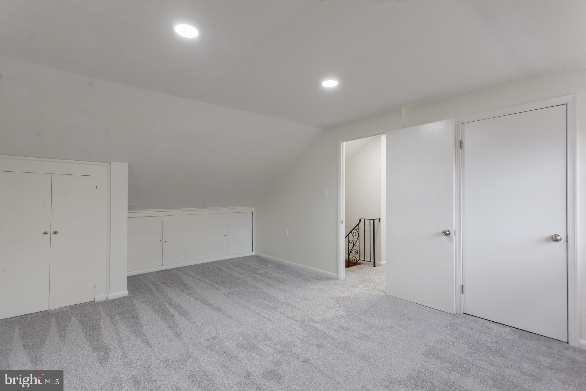 1007 Ripley Street Philadelphia, PA 19111 - Photo 22 of 27 a view of an empty room