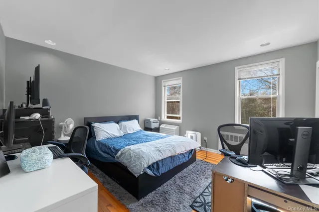 $429,990 | 703 Palmer Court, Unit 2A, Mamaroneck, NY 10543