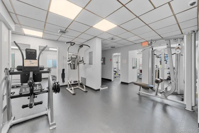 $429,990 | 703 Palmer Court, Unit 2A, Mamaroneck, NY 10543