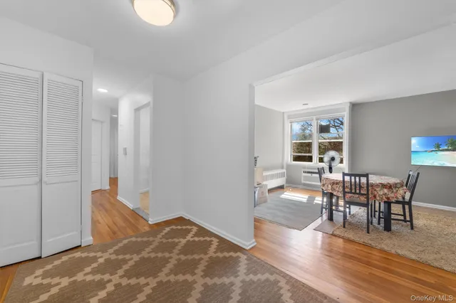 $429,990 | 703 Palmer Court, Unit 2A, Mamaroneck, NY 10543