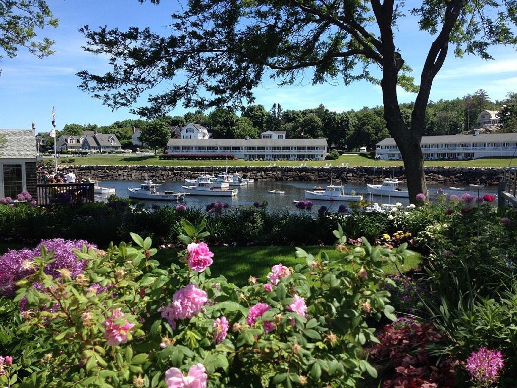 35 Barefoot Cottage Road, Unit 139 Wells, ME 04090 - Photo 15 of 17 It isn't any better than this at...
