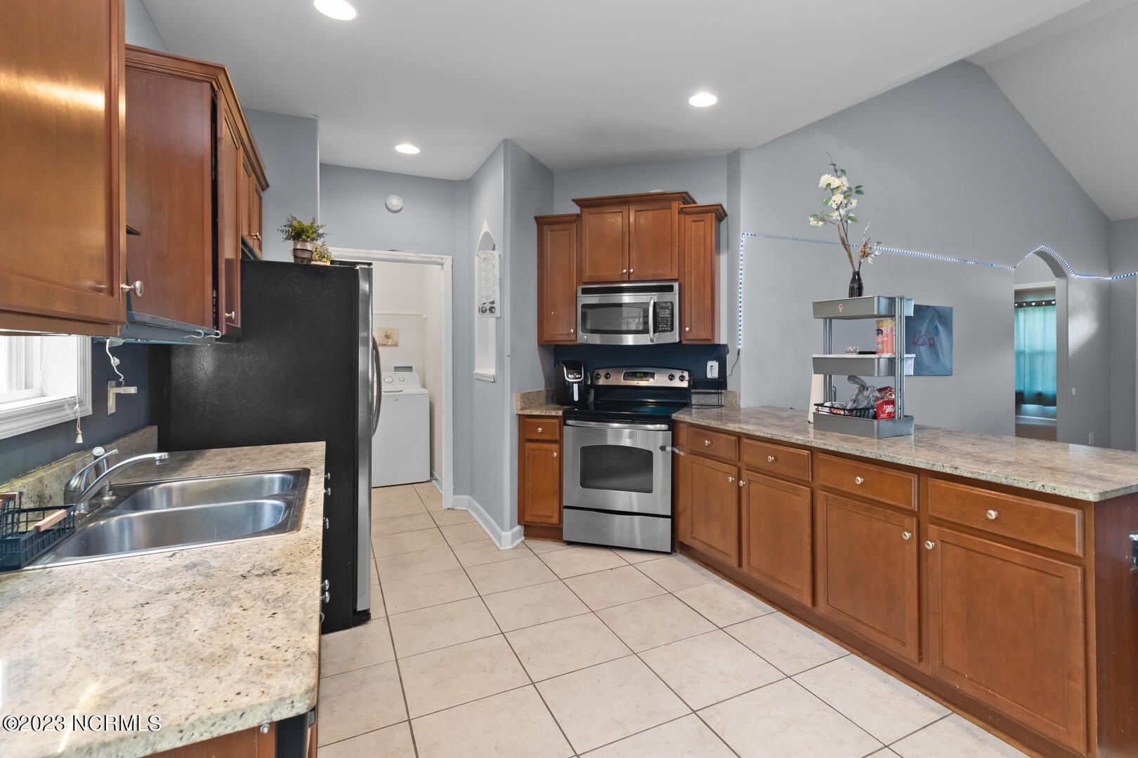 102 Ridge View Drive Jacksonville, NC 28540 - Photo 11 of 31 11