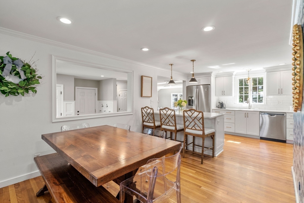33 Coolidge Road Milton, MA 02186 - Photo 12 of 41