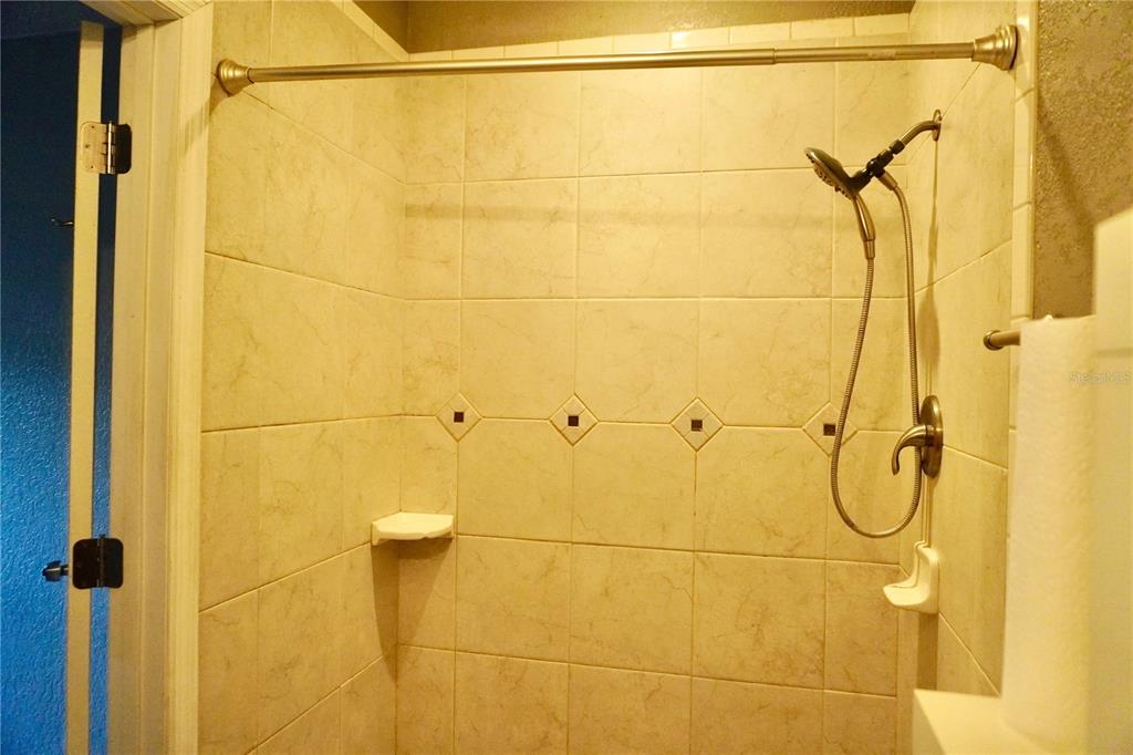 8 El Recodo, Unit 8 Lakeland, FL 33813 - Photo 18 of 24