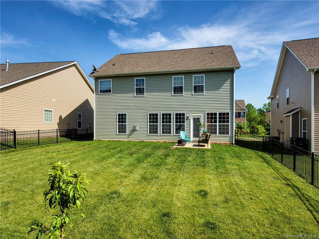 9132 Inverness Bay Road Charlotte, NC 28278 - Photo 24 of 25 Gallery Image 24
