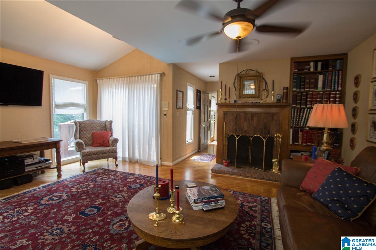 3986 Spring Valley Road Birmingham, AL 35223 - Photo 17 of 46