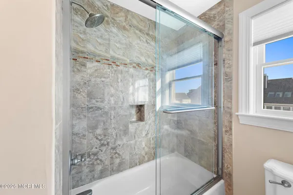 $3,250,000 | 305 Sloop Lane, Mantoloking, NJ 08738