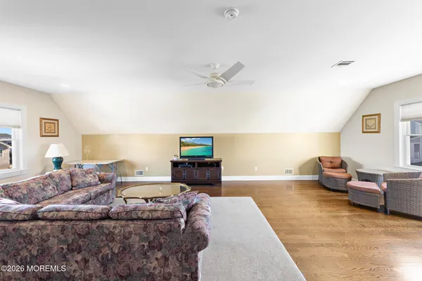 $3,250,000 | 305 Sloop Lane, Mantoloking, NJ 08738