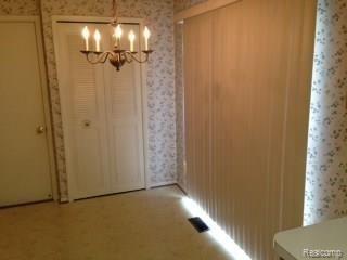 310 Minot Street Romeo, MI 48065 - Photo 6 of 15 image (3).jpg