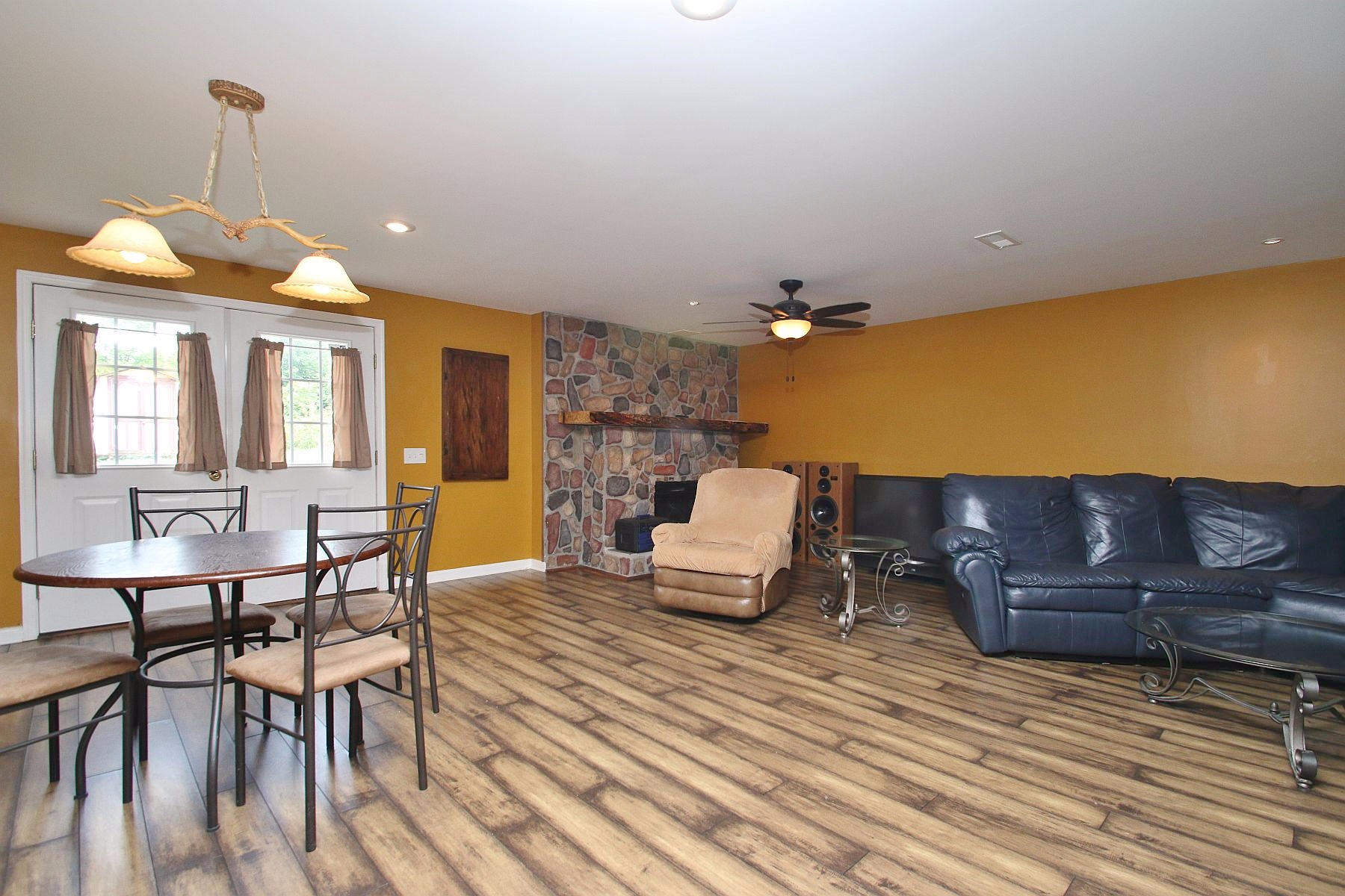 2003 Diamond Hill Road Moneta, VA 24121 - Photo 20 of 34 Basement with Natural Lighting