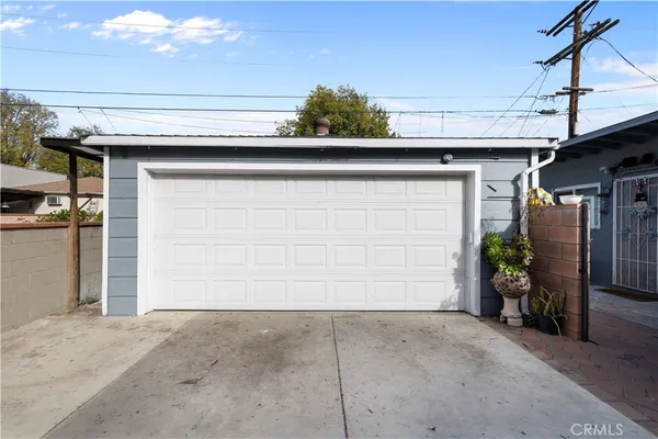 $1,100,000 | 1305 Aristo Street, Glendale, CA 91201