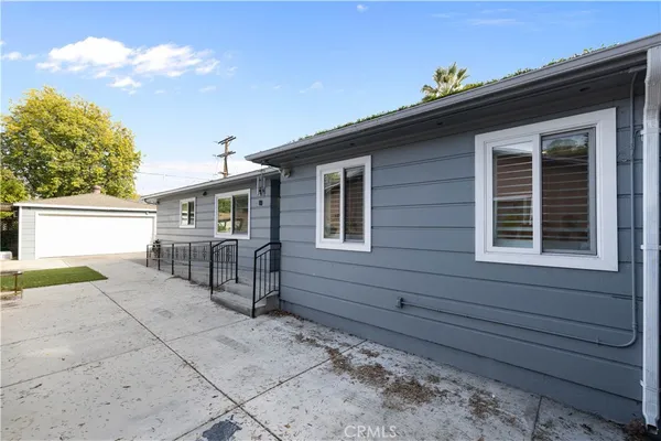 $1,100,000 | 1305 Aristo Street, Glendale, CA 91201