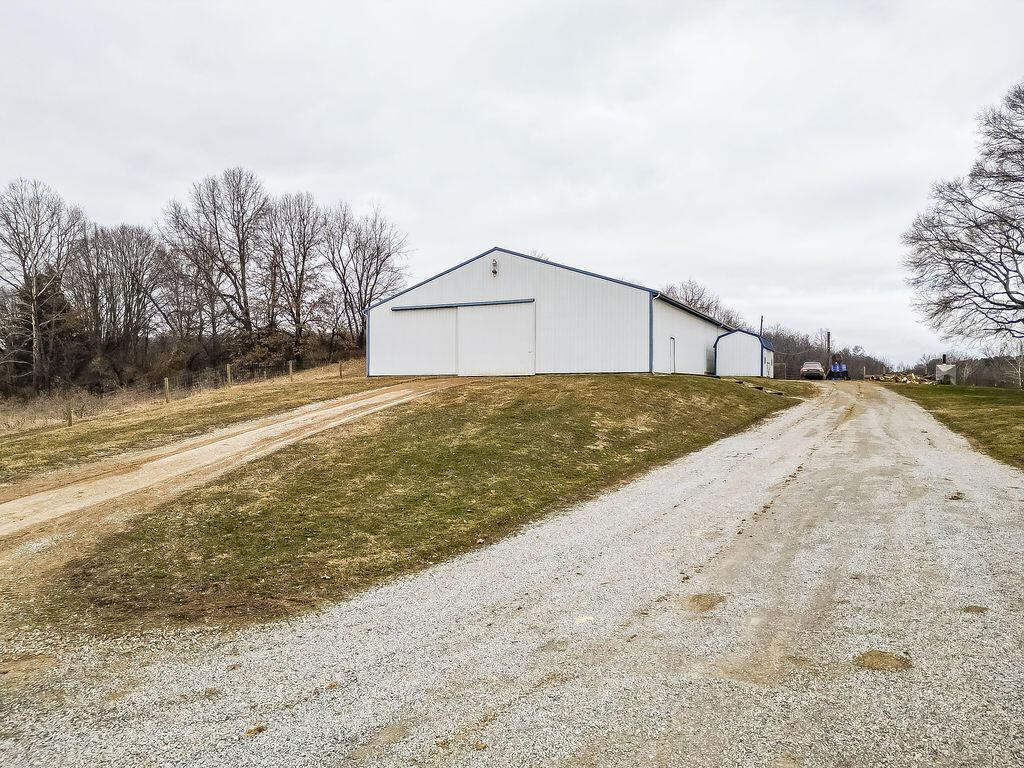 14293 Gilchrist Road Mount Vernon, OH 43050 - Photo 46 of 70 2-4