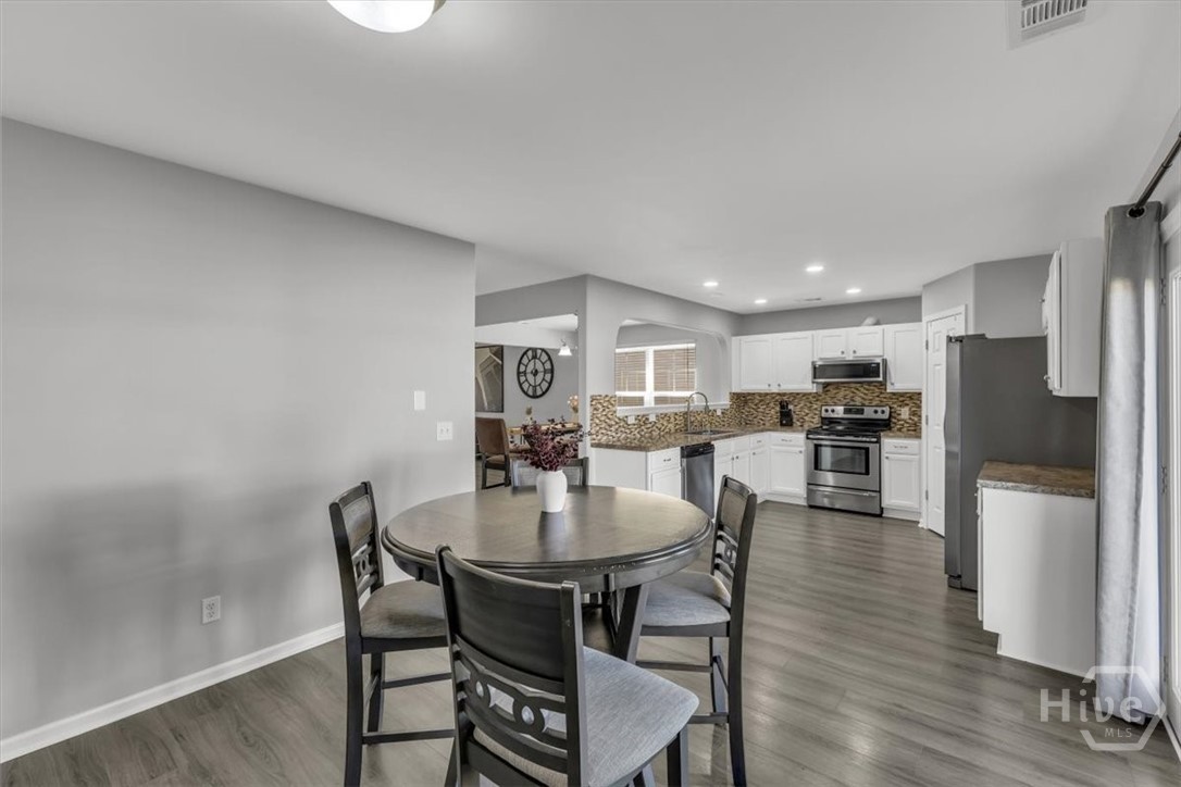 36 Hasty Point Road Port Wentworth, GA 31407 - Photo 24 of 70 BREAKFAST AREA/KITCHEN VIEW