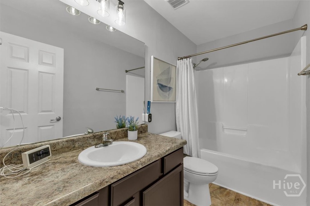 36 Hasty Point Road Port Wentworth, GA 31407 - Photo 51 of 70 UPSTAIRS GUEST BATHROOM